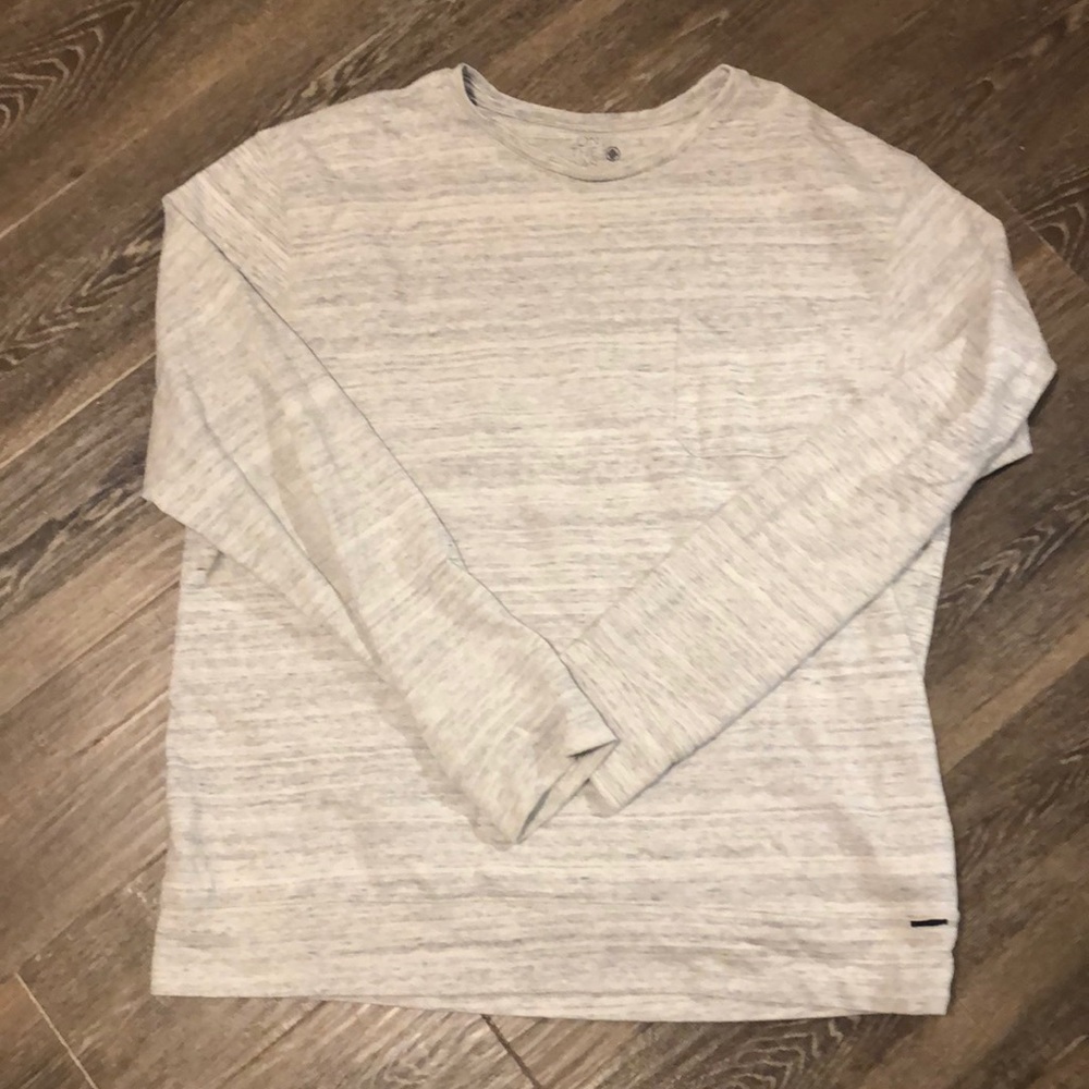 Men’s grey sweater